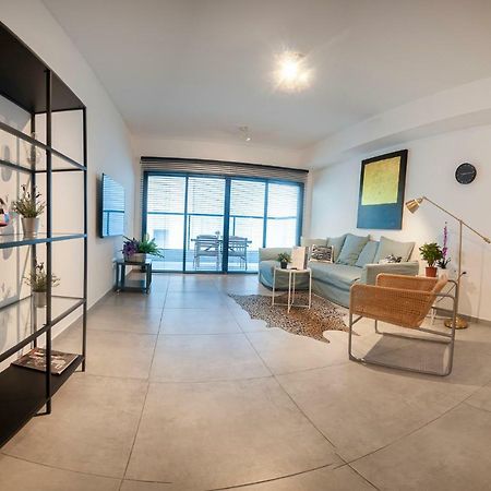 Luxury 2 Bedrooms Apartments Rothschild + Balcony 텔아비브 외부 사진