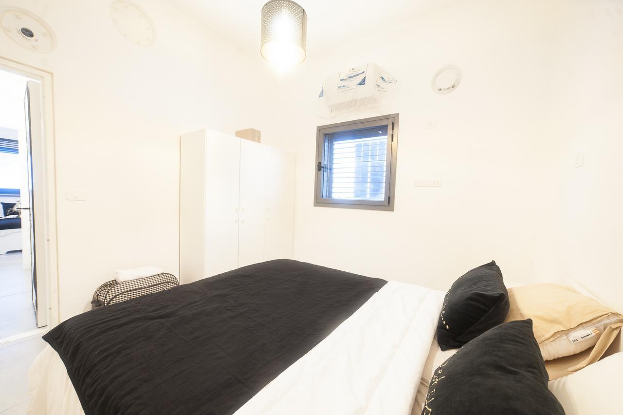 Luxury 2 Bedrooms Apartments Rothschild + Balcony 텔아비브 외부 사진